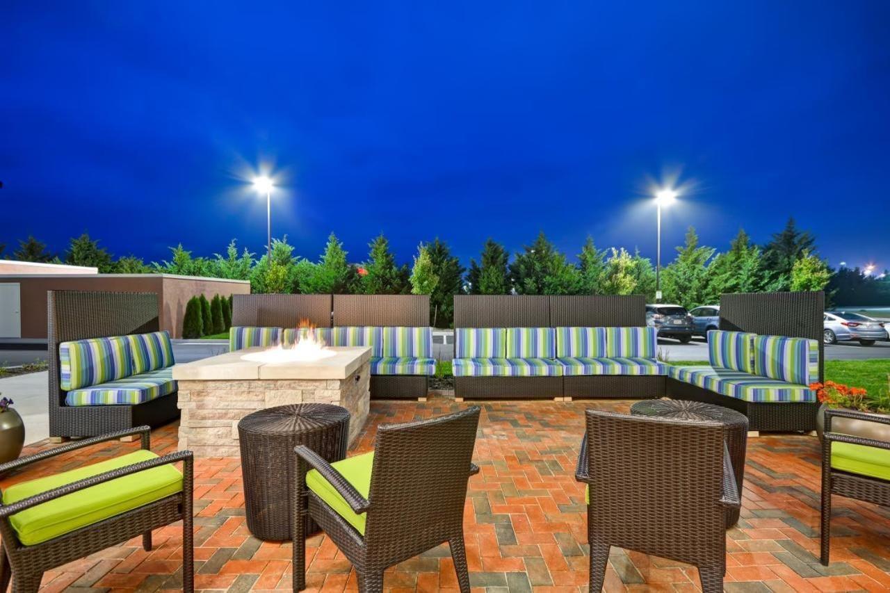 Home2 Suites By Hilton Charles Town Zewnętrze zdjęcie